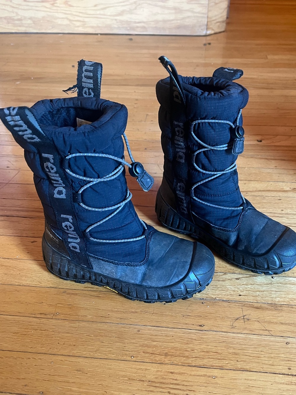 Reima Kids Barefoot Waterproof winter boot size EU 30, US 12/12.5 Megapito